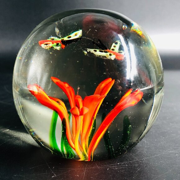 Vintage Art Glass Butterfly and Flower Paperweight Midcentury Light Academia - Picture 2 of 11